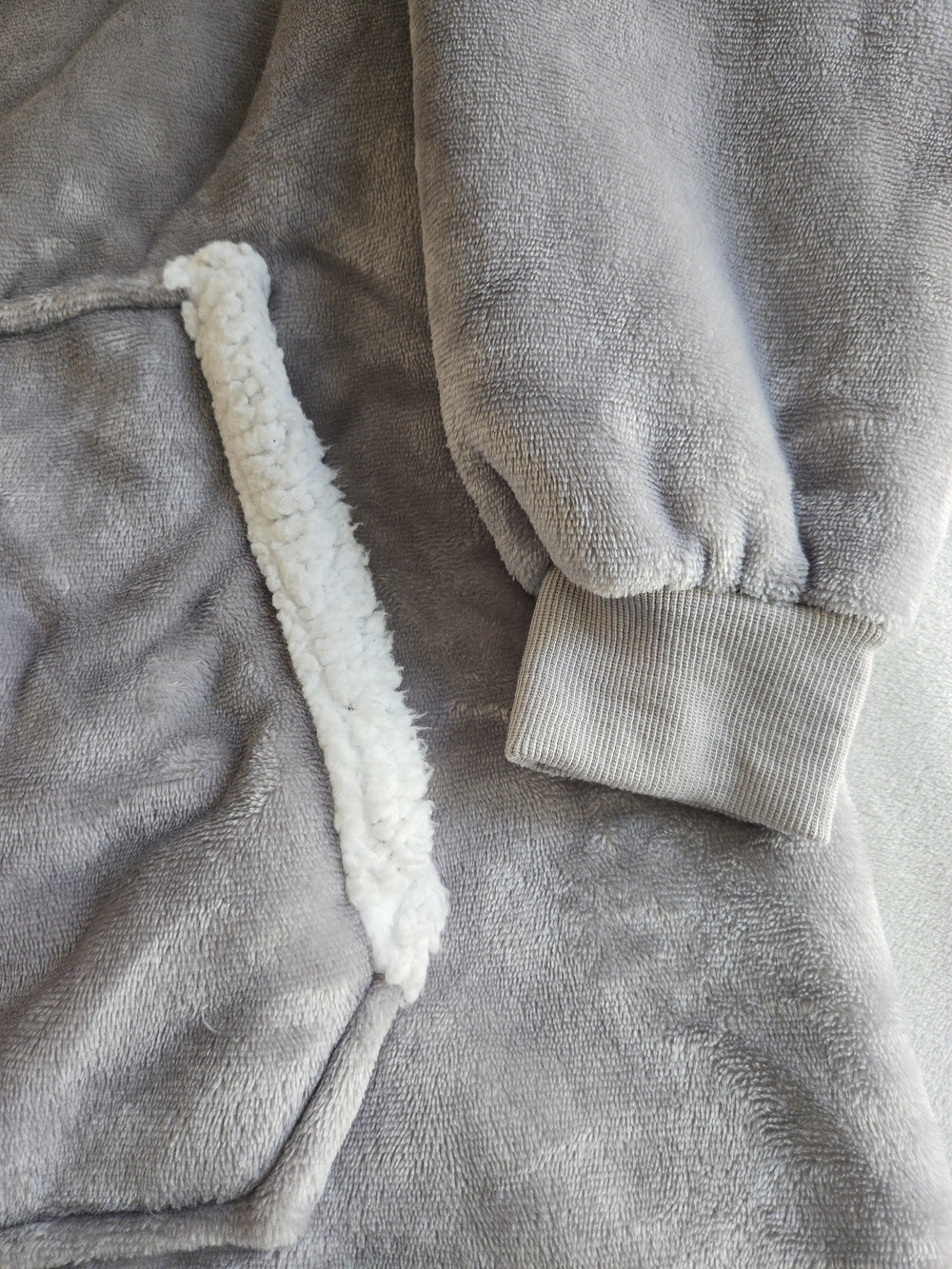 SUPER SOFT Oversized Blanket Hoodie Sweatshirt, Wearable Lounging Fleece Pullove